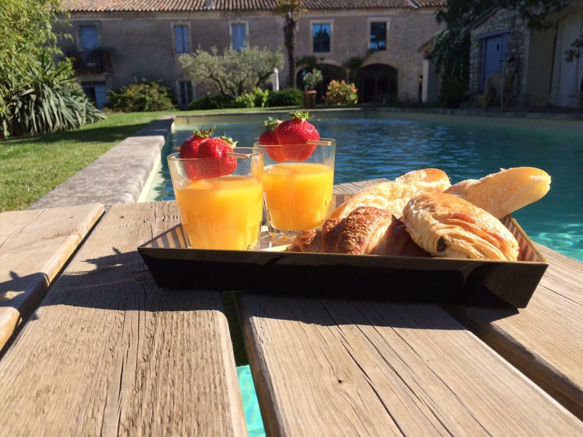 Bed and Breakfast Le Coing Des Vignes Mauressargues Экстерьер фото